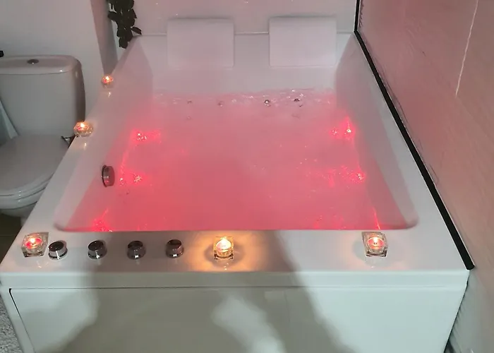 公寓 Avec Balneo Proche *